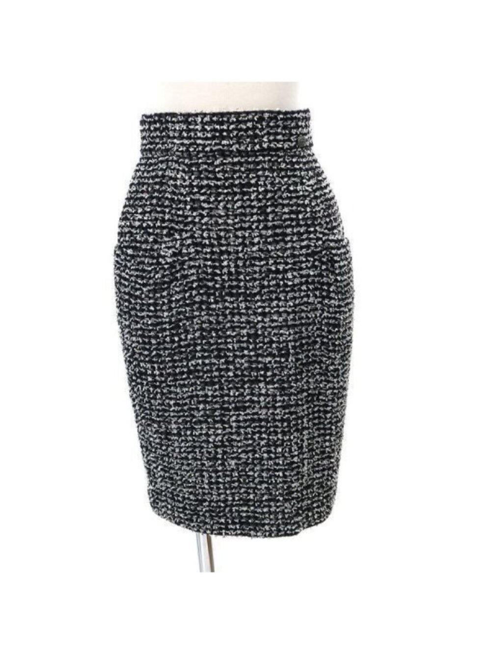 Chanel Tweed Skirt Size 34
